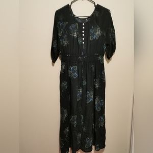 2nd hand dress